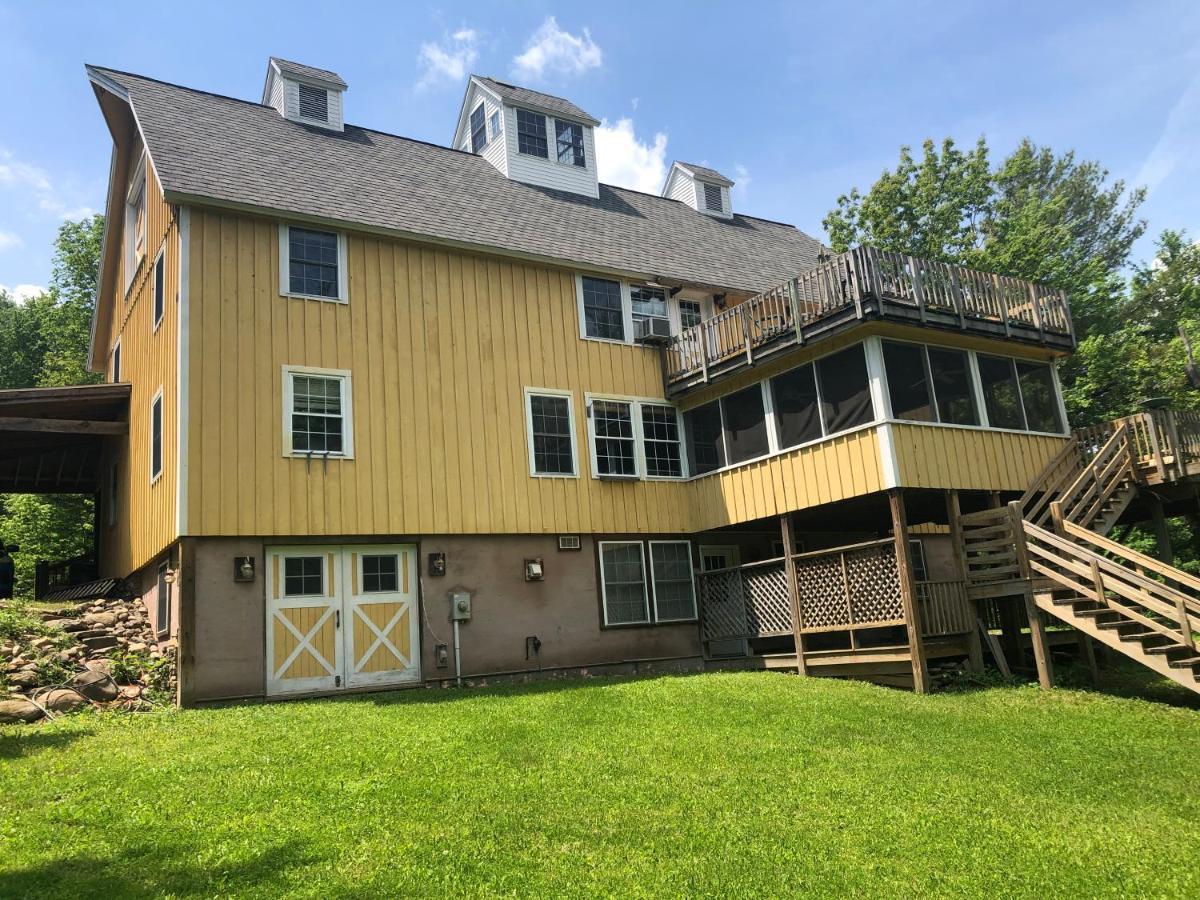 Yellow Barn Estate Freeville Exterior photo