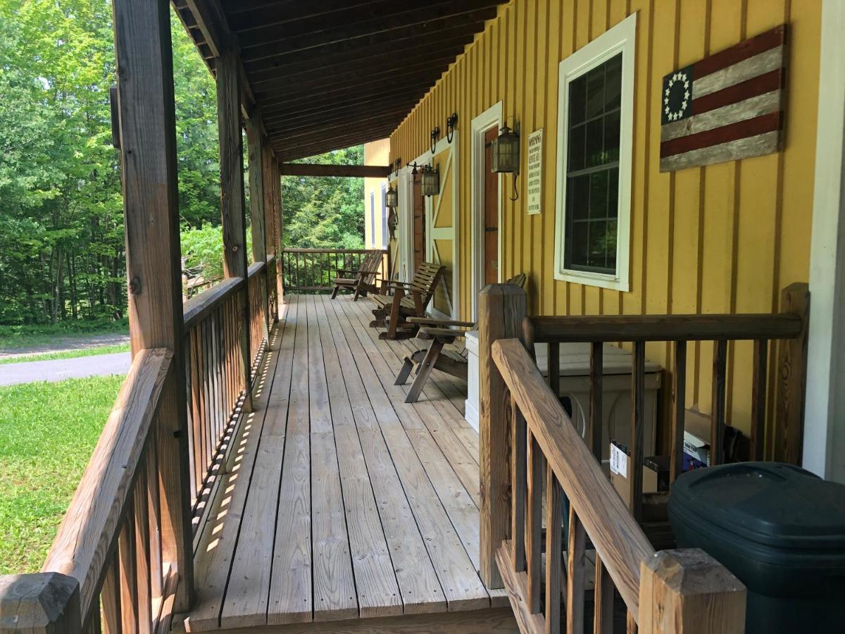 Yellow Barn Estate Freeville Exterior photo